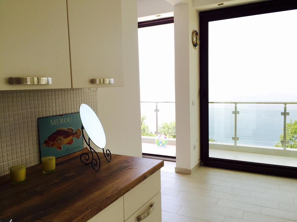 Apartment Superseaview Sutomore Phòng bức ảnh